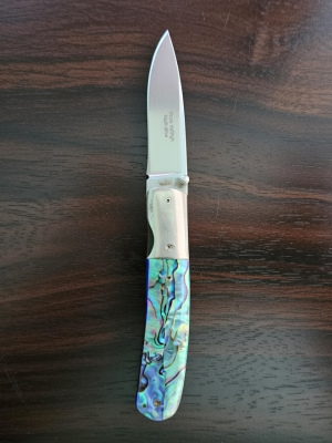 Liner Lock Folding Knife 1