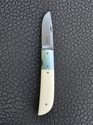 Liner Lock Folder Knife 5
